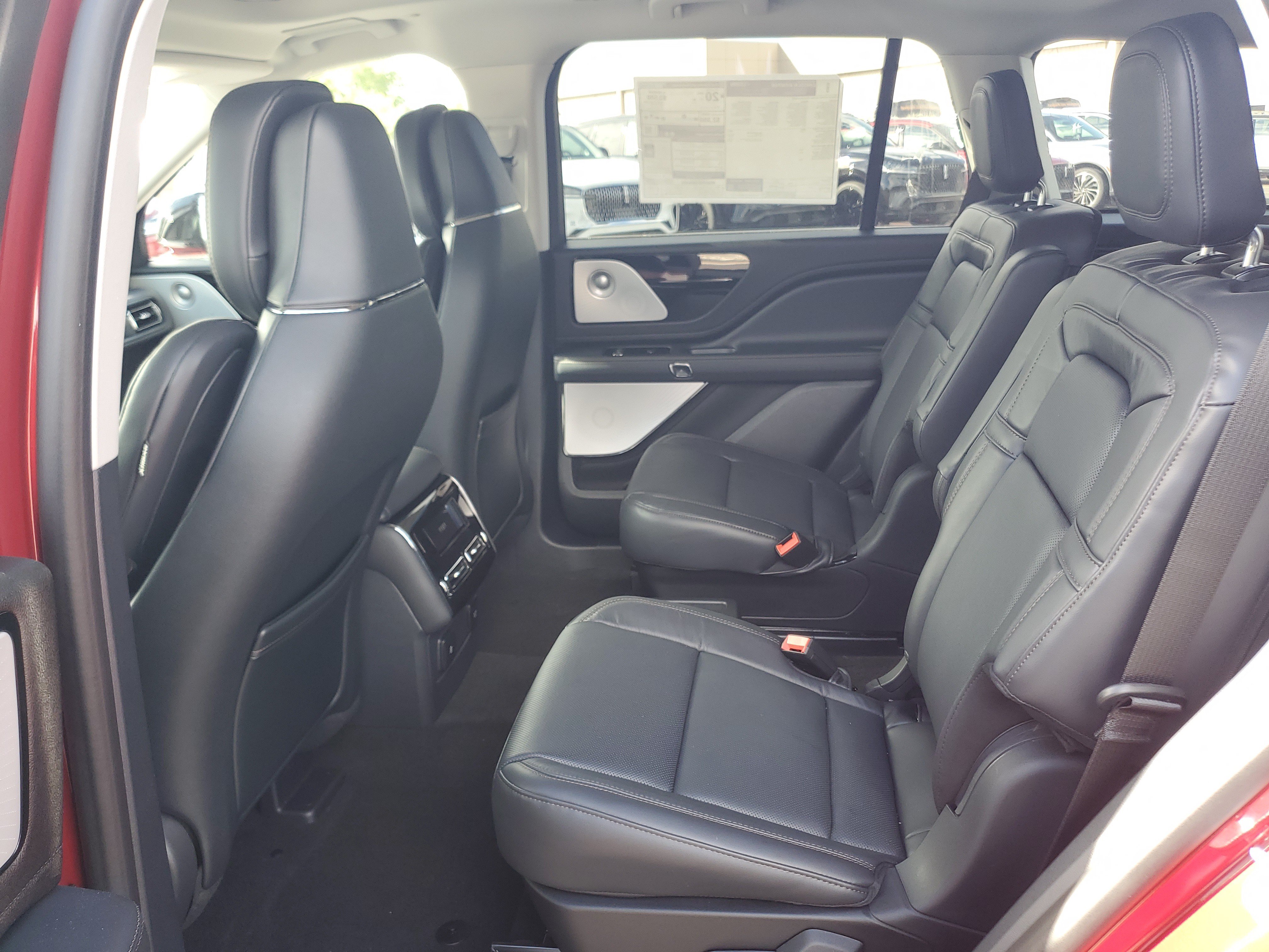 New 2027 Lincoln Aviator Reserve AWD/4WD image 23