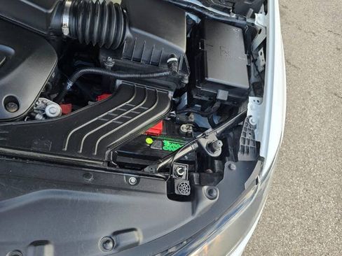 Used 2020 Chrysler Pacifica Touring w/ Advanced Safetytec Group FWD image 64