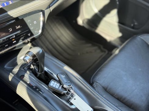 Used 2016 Honda HR-V EX-L image 10