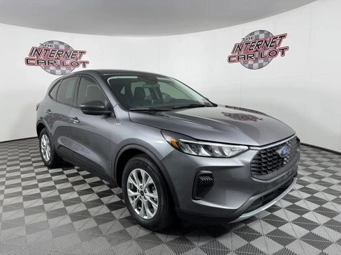 Used 2025 Ford Escape Active FWD image 9