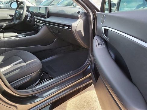 New 2026 Hyundai Sonata SEL image 6