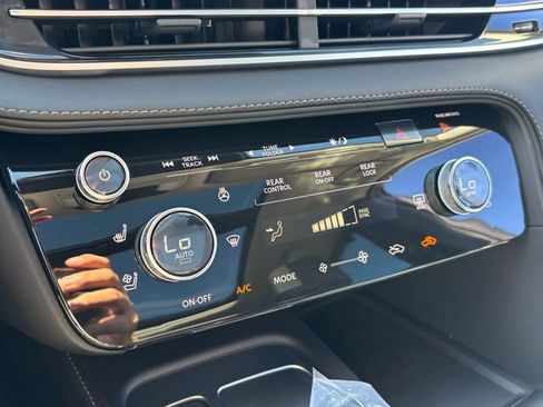 New 2026 INFINITI QX60 Luxe w/ Cargo Package image 28