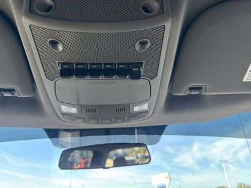 Used 2019 Ford F250 XLT w/ XLT Premium Package AWD/4WD image 9
