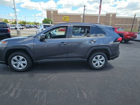 Used 2019 Toyota RAV4 LE w/ All Weather Liner Package AWD/4WD image 6
