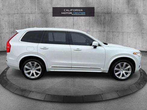 Used 2017 Volvo XC90 T6 Inscription w/ Luxury Package image 4