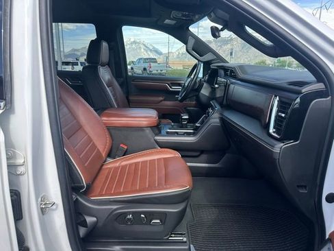 Certified 2023 GMC Sierra 1500 Denali Ultimate AWD/4WD image 17