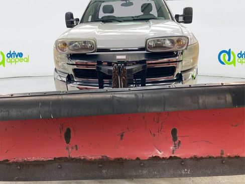 Used 2007 Chevrolet Silverado 3500 W/T w/ Snow Plow Prep Package image 14