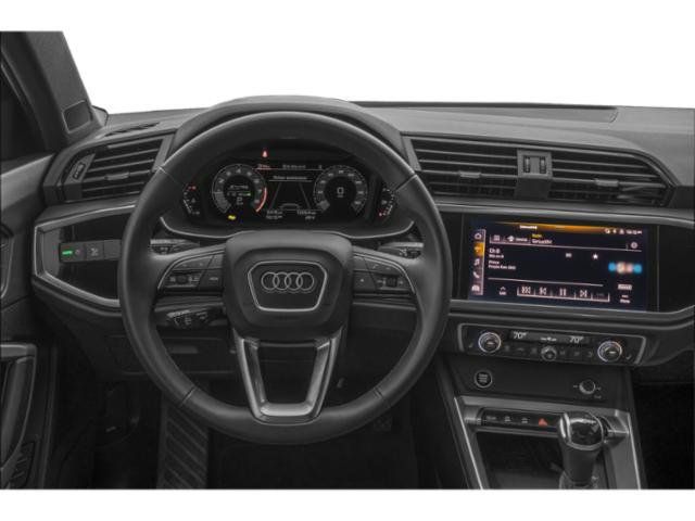 Used 2025 Audi Q3 2.0T Premium Plus w/ Premium Plus Package AWD/4WD image 6