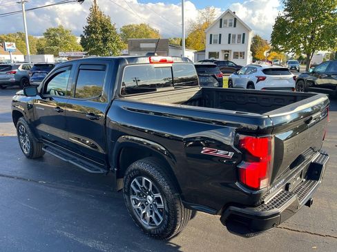 Certified 2024 Chevrolet Colorado Z71 w/ Z71 Convenience Package 2 AWD/4WD image 12