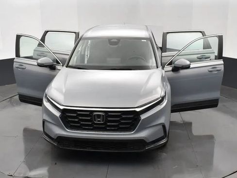 Used 2024 Honda CR-V LX image 10