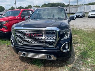 Used 2021 GMC Sierra 1500 Denali w/ Denali Ultimate Package AWD/4WD video 1