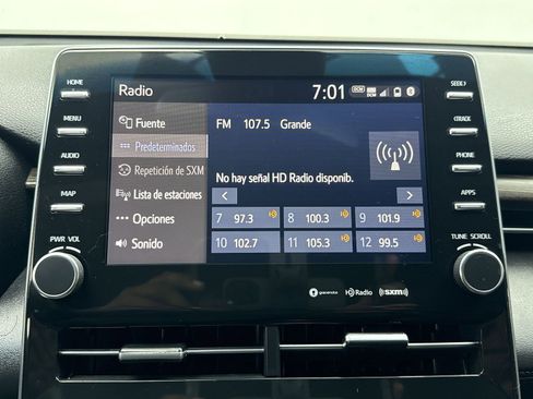 Used 2021 Toyota Avalon XLE image 25