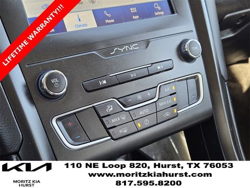 Used 2020 Ford Fusion SE w/ Equipment Group 151A image 21