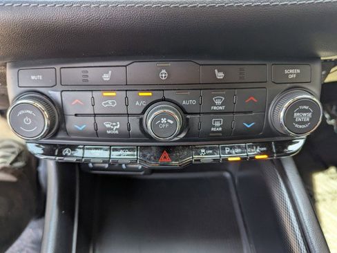 Used 2022 Dodge Durango GT AWD/4WD image 21