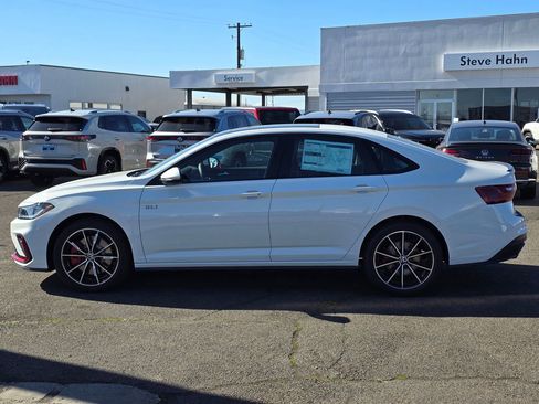 New 2026 Volkswagen Jetta GLI Autobahn image 2