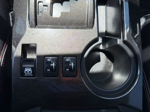 Used 2016 Toyota 4Runner Trail Premium AWD/4WD image 44