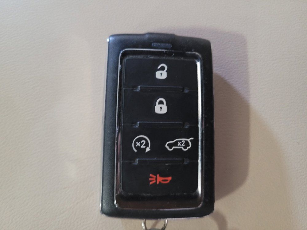 Used 2022 Jeep Grand Cherokee Limited 4xe AWD/4WD image 32
