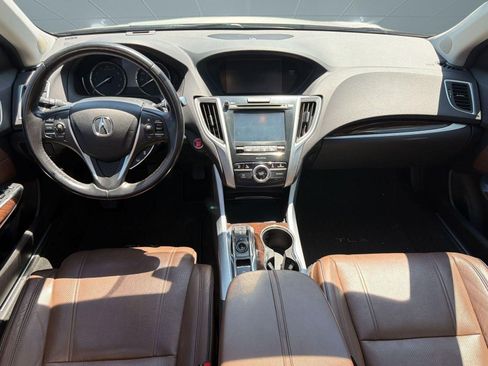 Used 2018 Acura TLX V6 w/ Technology Package FWD image 17
