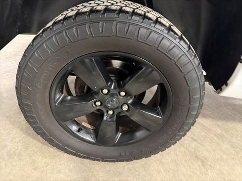 Certified 2017 RAM 1500 Express w/ Express Value Package image 22