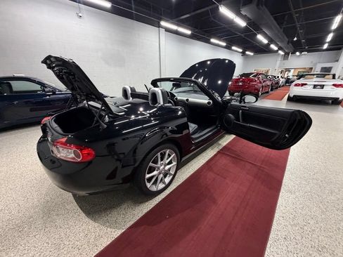 Used 2012 MAZDA MX-5 Miata Grand Touring w/ Premium Pkg RWD image 34