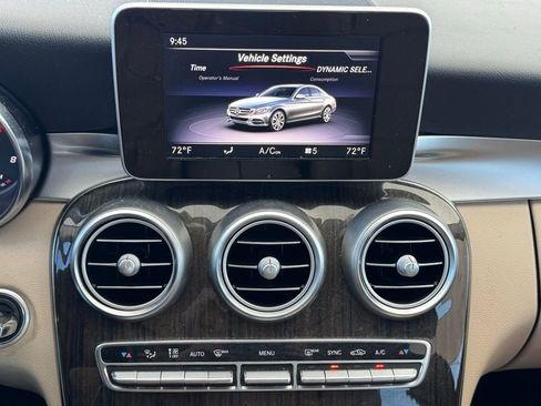 Used 2018 Mercedes-Benz C 300 Sedan image 29