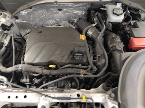 Used 2023 Chevrolet TrailBlazer LS image 30