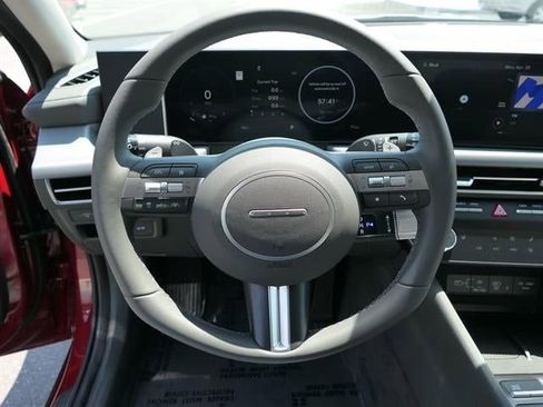 New 2025 Hyundai Sonata SEL FWD image 18