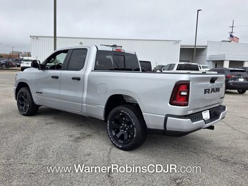 New 2026 RAM 1500 Express AWD/4WD image 9
