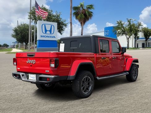 Used 2022 Jeep Gladiator Overland w/ Cold Weather Group AWD/4WD image 4