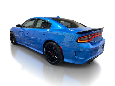 Used 2023 Dodge Charger Scat Pack w/ Plus Group RWD image 2