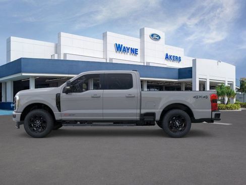 New 2026 Ford F250 Lariat w/ Black Appearance Package image 3
