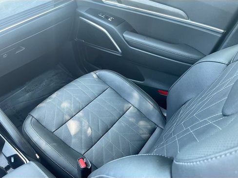 Used 2025 Kia Telluride EX X-Line AWD/4WD image 24