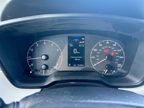 Used 2024 Toyota Corolla Cross L FWD image 19