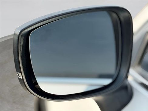 Used 2019 MAZDA CX-5 Touring image 28