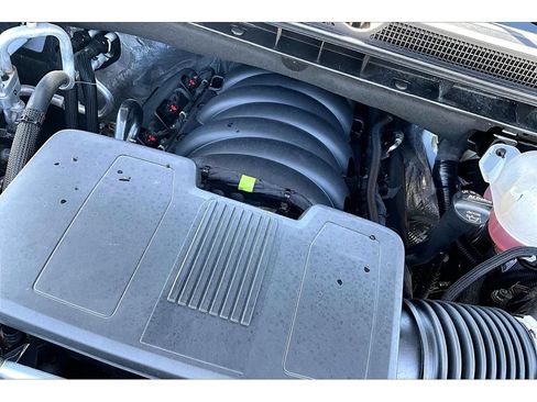 Used 2024 Chevrolet Silverado 1500 LT Trail Boss w/ Convenience Package II AWD/4WD image 32