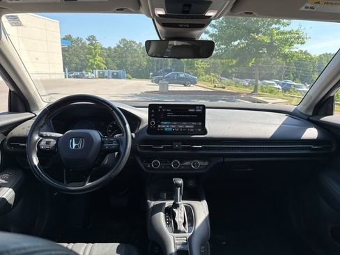 Used 2025 Honda HR-V EX-L image 5