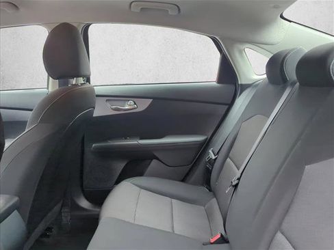 Used 2024 Kia Forte LXS image 17