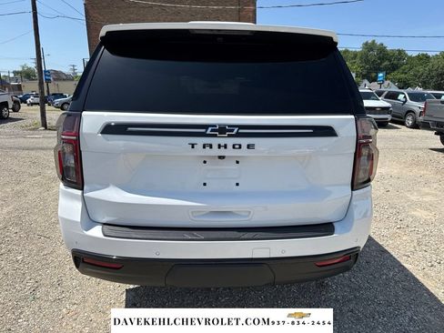 Used 2023 Chevrolet Tahoe Z71 w/ Luxury Package AWD/4WD image 4