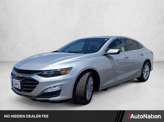 Used 2019 Chevrolet Malibu LT FWD video 1
