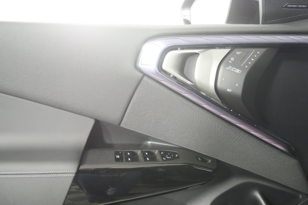 Certified 2026 BMW X3 xDrive30i AWD/4WD image 8