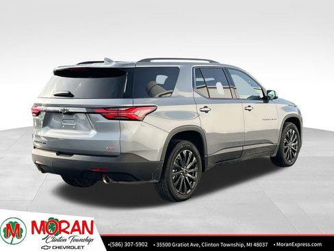 Certified 2023 Chevrolet Traverse RS w/ LPO, Floor Liner Package image 6
