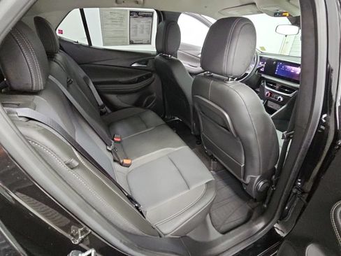 Used 2024 Buick Encore GX Preferred w/ Comfort Package AWD/4WD image 31