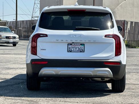 Used 2022 Kia Telluride LX AWD/4WD image 4