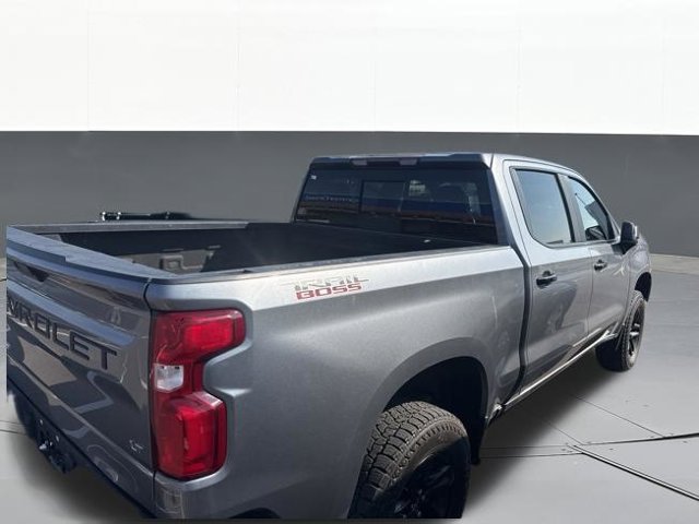 Used 2021 Chevrolet Silverado 1500 LT Trail Boss w/ LT Trail Boss Premium Package AWD/4WD image 11