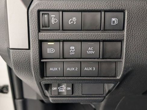 Used 2024 Toyota Tacoma TRD Sport w/ TRD Sport Upgrade Package image 14