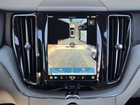 Used 2025 Volvo XC60 T8 Plus w/ Protection Package Premier image 25