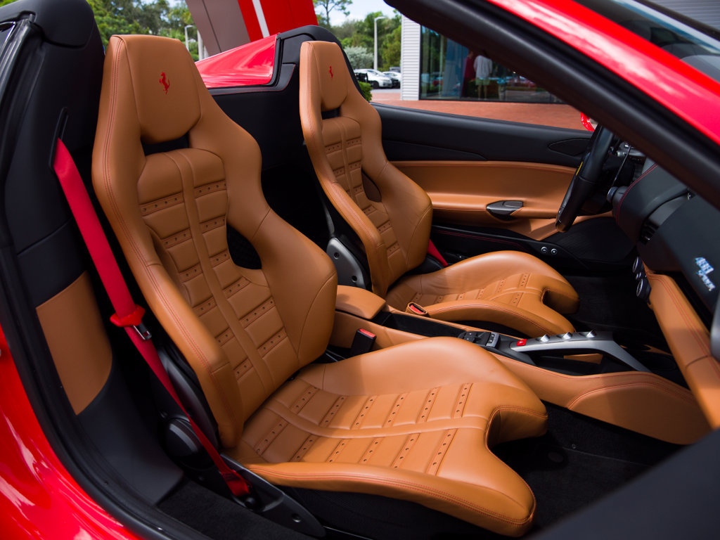 Certified 2019 Ferrari 488 Spider RWD image 23