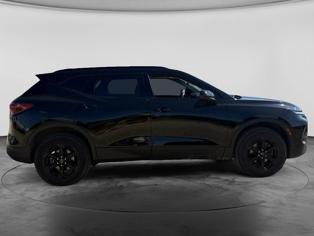 Used 2023 Chevrolet Blazer LT w/ Convenience Package AWD/4WD image 10