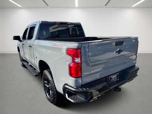 Used 2024 Chevrolet Silverado 1500 LT Trail Boss w/ Convenience Package II image 4