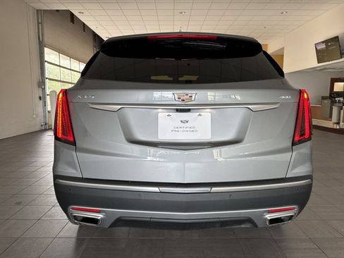 Certified 2024 Cadillac XT5 Premium Luxury w/ Technology Package FWD image 4